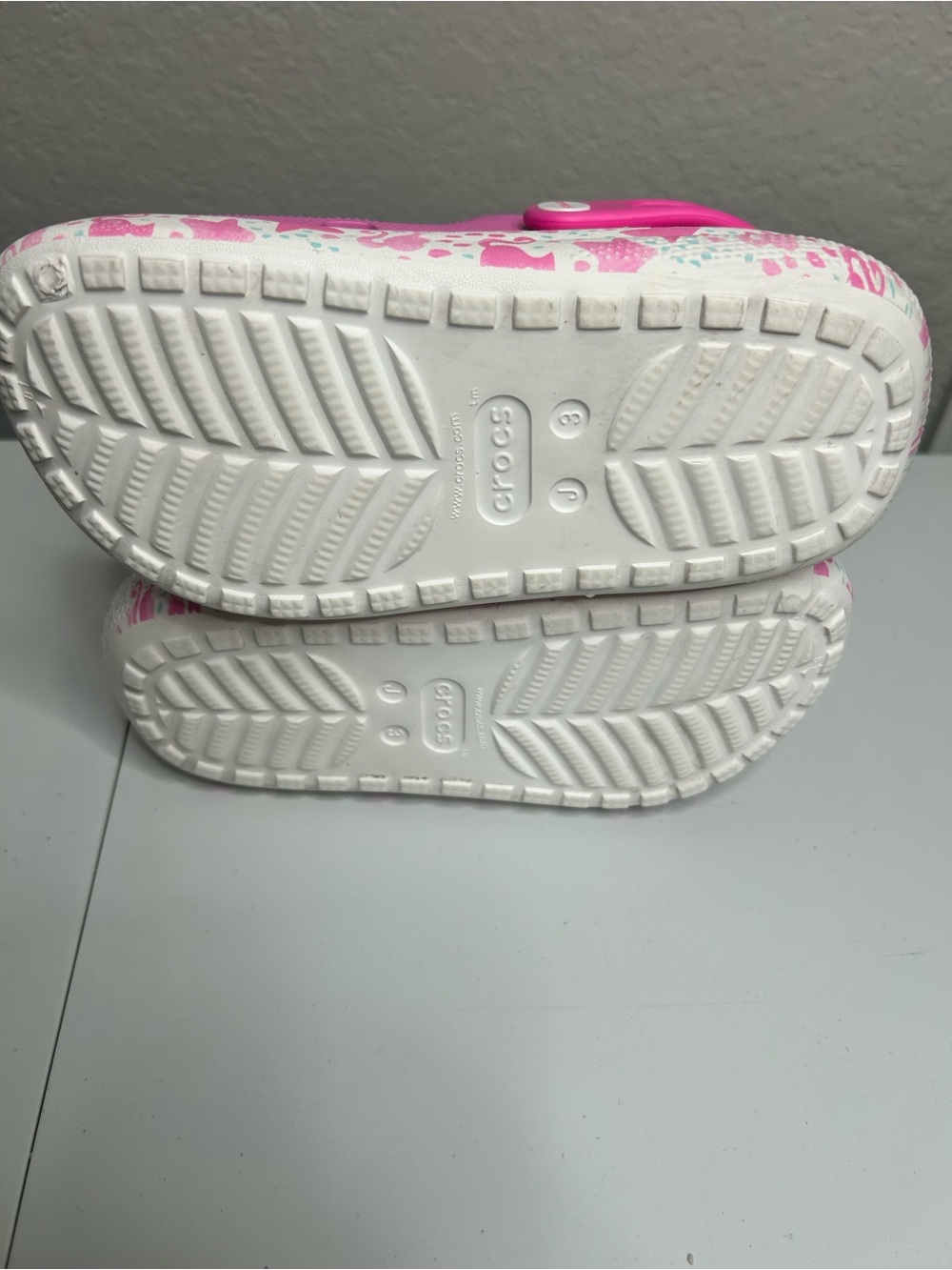 Crocs Kids Barbie Platform Clogs Pink Jibbitz Charms Girls - Picture 5 of 8